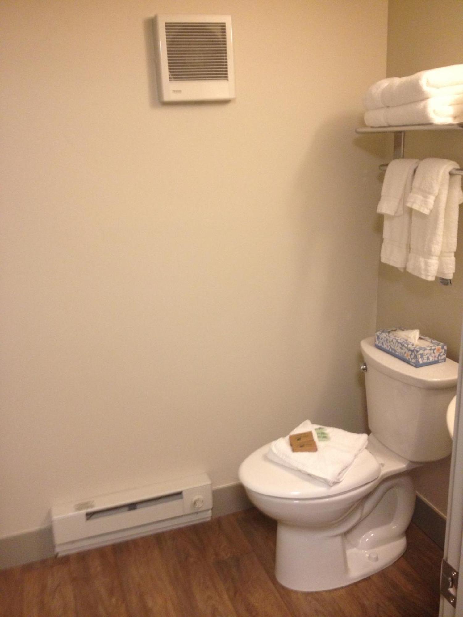 Basalt Mountain Inn Room photo