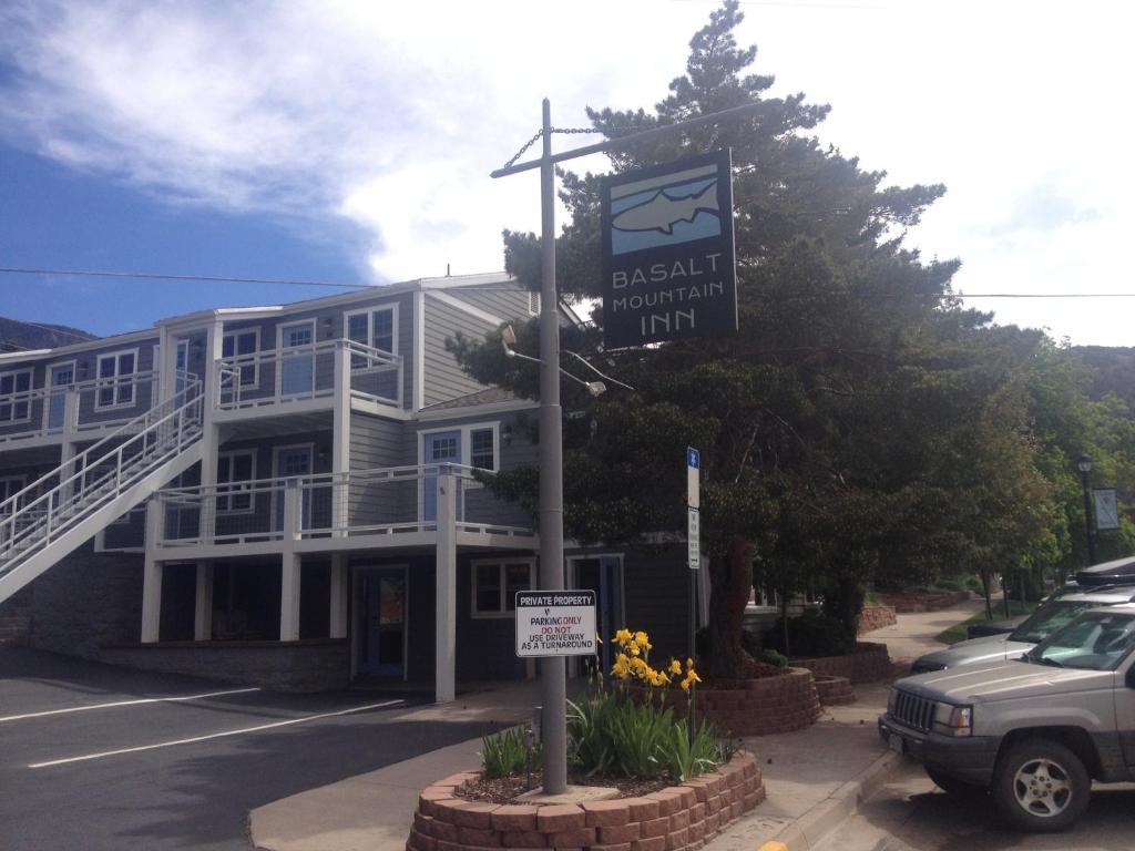 Basalt Mountain Inn Exterior photo